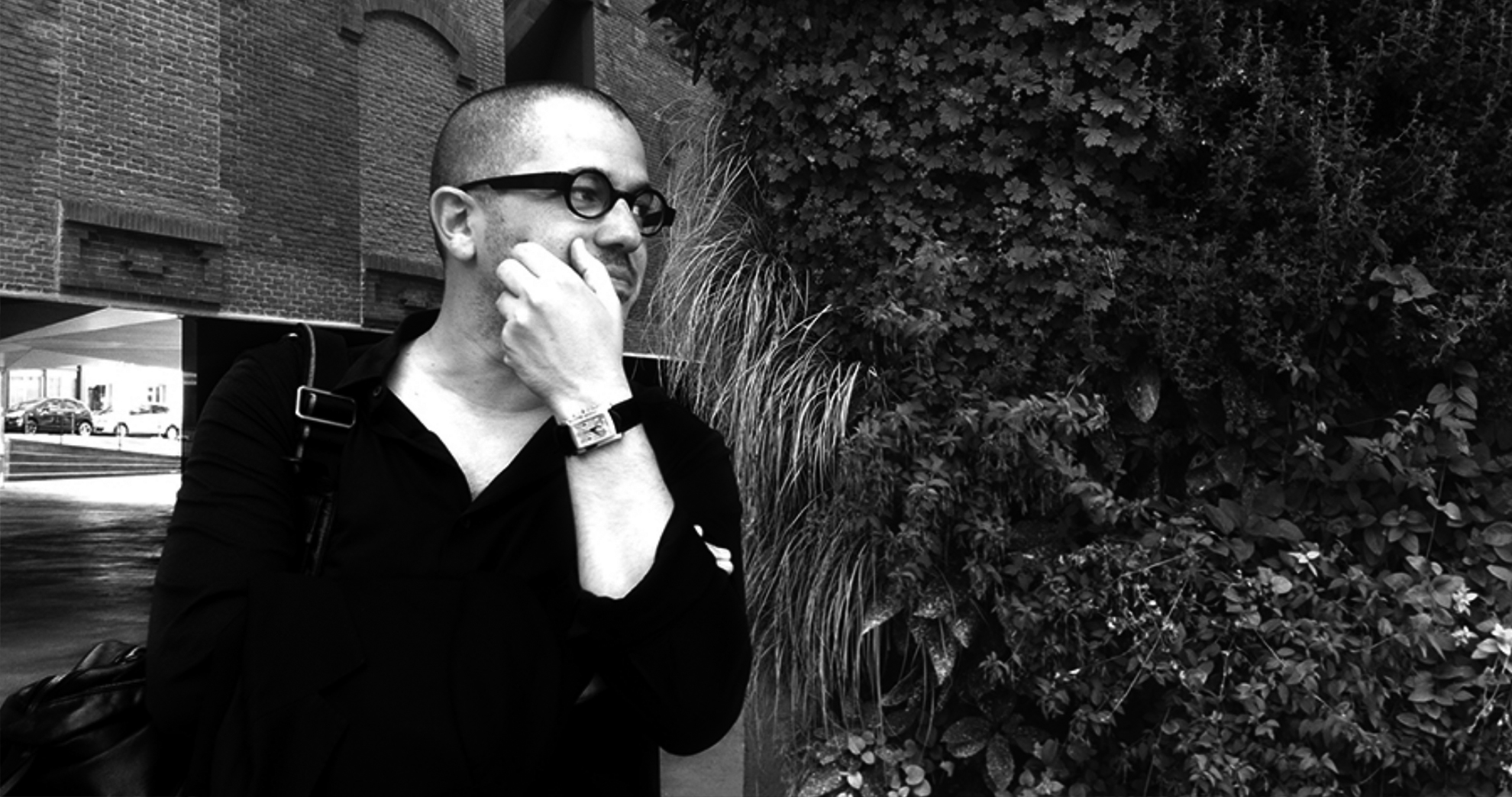 “El propio orden de la información construye la identidad del anuario”,  Dídac Ballester